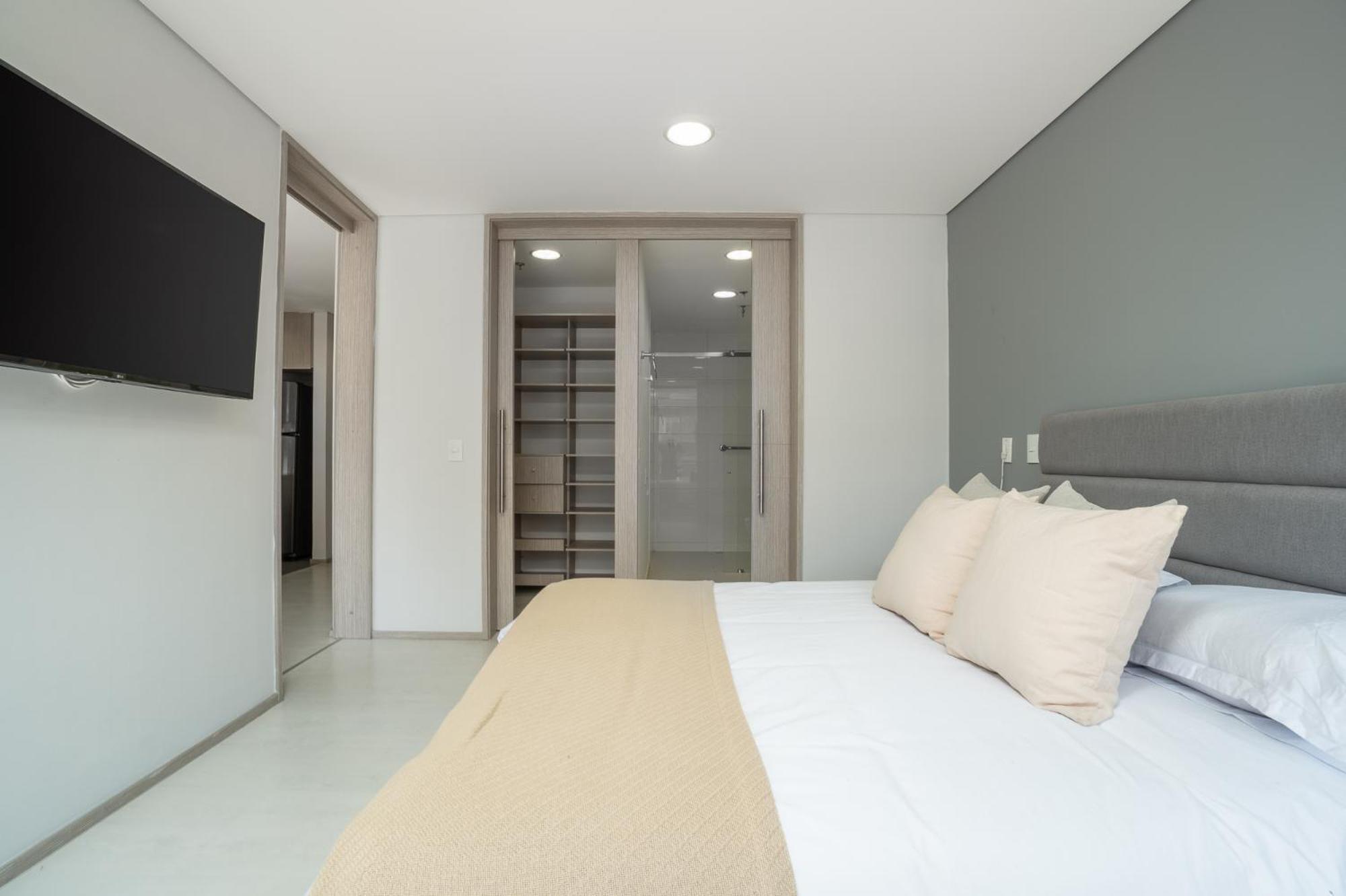Portanova Suites By Adventu Rionegro Exteriör bild